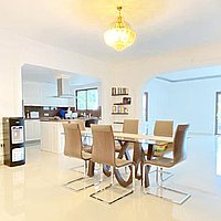 Splendid European Elegance in this Four-Bedroom Villa in Uluwatu. Villas in Bali for Sale: Вилла в Пекату, Бали за 785 тыс. USD. Freehold. Предварительный просмотр фото #5