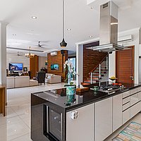 Masterbuilt 6 Bedroom Villa with Golf Course Frontage and Ocean Views. Villas in Bali for Sale: Villa in Pecatu, Bali for 1779 Thousands USD. Freehold. Preview photo #6