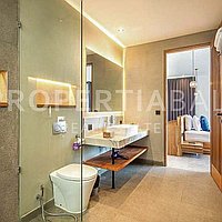 Industrial Contemporary Villa In Pererenan. Villas in Bali for Sale: Vila di Pererenan (Canggu), Bali untuk 516 Ribuan USD. Leasehold. Pratinjau foto #8