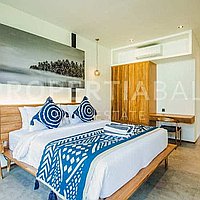 Industrial Inspired Family Villa In Pererenan. Villas in Bali for Sale: Vila di Pererenan (Canggu), Bali untuk 487 Ribuan USD. Leasehold. Pratinjau foto #6