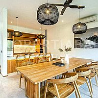Industrial Inspired Family Villa In Pererenan. Villas in Bali for Sale: Vila di Pererenan (Canggu), Bali untuk 487 Ribuan USD. Leasehold. Pratinjau foto #2
