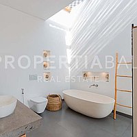Charming Family Home In Pererenan. Villas in Bali for Sale: Vila di Pererenan (Canggu), Bali untuk 566 Ribuan USD. Leasehold. Pratinjau foto #7