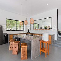 Charming Family Home In Pererenan. Villas in Bali for Sale: Vila di Pererenan (Canggu), Bali untuk 566 Ribuan USD. Leasehold. Pratinjau foto #1