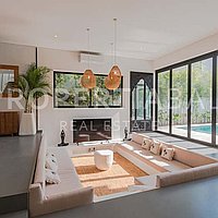 Charming Family Home In Pererenan. Villas in Bali for Sale: Vila di Pererenan (Canggu), Bali untuk 566 Ribuan USD. Leasehold. Pratinjau foto #1