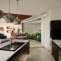 Fantastic 3 Bedroom Leasehold Villa in Prime Seminyak Locale. Villas in Bali for Sale: Villa in Seminyak, Bali for 425 Thousands USD. Leasehold. Preview photo #5