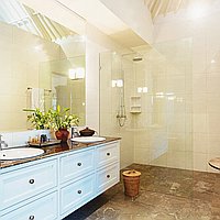 Exceptional Beachside Investment: Two Villas in a Prime Location for the Price of One! Steps from Seminyak Beach. Villas in Bali for Sale: Villa in Seminyak, Bali for 485 Thousands USD. Leasehold. Preview photo #25