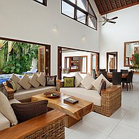High-Quality Four-Bedroom Villa in Prime Legian Locale, Super Holiday Villa or High Yielding Investment. Villas in Bali for Sale: Villa in Seminyak, Bali for 599 Thousands USD. Leasehold. Preview photo #3