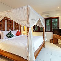 High-Quality Four-Bedroom Villa in Prime Legian Locale, Super Holiday Villa or High Yielding Investment. Villas in Bali for Sale: Villa in Seminyak, Bali for 599 Thousands USD. Leasehold. Preview photo #6