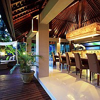 Superb 4 bedrooms villa in Seminyak, under value for lease. Villas in Bali for Sale: Вилла в Семиньяк, Бали за 1288 тыс. USD. Leasehold. Предварительный просмотр фото #1