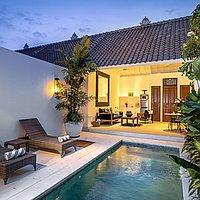 Two bedroom villa, 400m from the beach in Seminyak. Villas in Bali for Sale: Вилла в Семиньяк, Бали за 289 тыс. USD. Leasehold. Предварительный просмотр фото #1