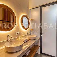 Stunning Modern Boutique Studio In Seminyak. Villas in Bali for Sale: Vila di Seminyak, Bali untuk 429 Ribuan USD. Leasehold. Pratinjau foto #9