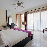 Villa complex in prime Seminyak location for lease. Villas in Bali for Sale: Вилла в Семиньяк, Бали за 1619 тыс. USD. Leasehold. Предварительный просмотр фото #5