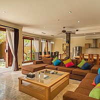 Sophisticated 4-bedroom Seminyak sanctuary for lease. Villas in Bali for Sale: Вилла в Семиньяк, Бали за 429 тыс. USD. Leasehold. Предварительный просмотр фото #3