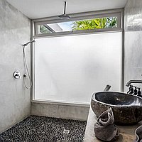 Charming traditional-modern villa steps from Petitenget Beach. Villas in Bali for Sale: Вилла в Семиньяк, Бали за 491 тыс. USD. Leasehold. Предварительный просмотр фото #10