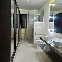 Two-Bedroom Investment Villa with Rooftop Terrace. Villas in Bali for Sale: Вилла в Семиньяк, Бали за 205 тыс. USD. Leasehold. Предварительный просмотр фото #8