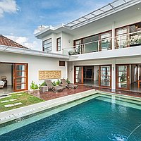 Three bedroom freehold villa in prime Seminyak. Villas in Bali for Sale: Villa in Seminyak, Bali for 460 Thousands USD. Freehold. Preview of photo #1