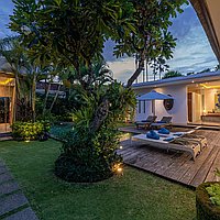 Modern 4-Bedroom Villa in Prime Seminyak Location for Long Lease. Villas in Bali for Sale: Villa in Seminyak, Bali for 898 Thousands USD. Leasehold. Preview photo #7