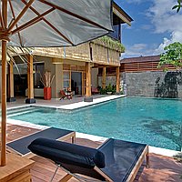 A Splendid Six-Bedroom Freehold Villa in the Heart of Seminyak. Villas in Bali for Sale: Villa in Seminyak, Bali for 2760 Thousands USD. Freehold. Preview photo #1