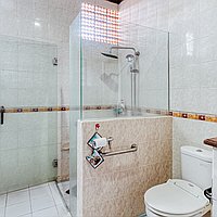 Centrally Located 3 Bedroom Two Level Freehold Villa -2267. Villas in Bali for Sale: Villa in Seminyak, Bali for 325 Thousands USD. Freehold. Preview photo #6