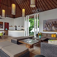 Stunning 12 Bed Villa Estate – Two Interconnected 6 Bedroom Villas in Gated Seminyak Community. Villas in Bali for Sale: Villa in Seminyak, Bali for 1550 Thousands USD. Leasehold. Preview photo #3