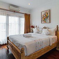 Incredible Value Freehold Four Bedroom Villa, Beachside Seminyak Situated on 620sqm, Quality Construction. Villas in Bali for Sale: Villa in Seminyak, Bali for 594 Thousands USD. Freehold. Preview photo #14