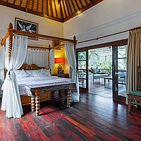 Incredible Value Freehold Four Bedroom Villa, Beachside Seminyak Situated on 620sqm, Quality Construction. Villas in Bali for Sale: Villa in Seminyak, Bali for 594 Thousands USD. Freehold. Preview photo #23