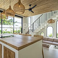 Stunning Coastal Villa In Seseh. Villas in Bali for Sale: Villa in Seseh, Bali for 290 Thousands USD. Leasehold. Preview of photo #1