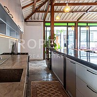 Gorgeous Design Villa In Cepaka. Villas in Bali for Sale: Vila di Tabanan, Bali untuk 219 Ribuan USD. Leasehold. Pratinjau foto #2