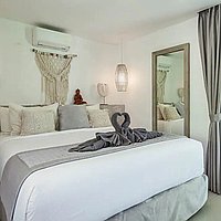 Stunning 8 Bedroom Villa and Retreat in Rice Paddy Setting – Balian. Villas in Bali for Sale: Villa in Tabanan, Bali for 454 Thousands USD. Leasehold. Preview photo #5