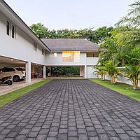 Secluded luxury resort amidst tranquil village near Nyanyi. Villas in Bali for Sale: Villa in Tabanan, Bali for 3545 Thousands USD. Freehold. Preview photo #5