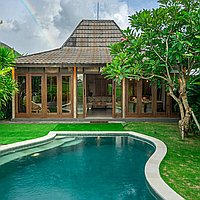Two-Bedroom Authentic Joglo Villa: Prime Investment Opportunity Near Kedungu Beach. Villas in Bali for Sale: Villa in Tabanan, Bali for 285 Thousands USD. Leasehold. Preview photo #3
