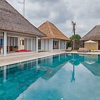 Brand New Iconic Freehold Beachfront Villa Complex. Villas in Bali for Sale: Villa in Tabanan, Bali for 6134 Thousands USD. Freehold. Preview photo #12