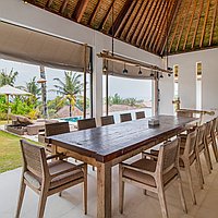 Brand New Iconic Freehold Beachfront Villa Complex. Villas in Bali for Sale: Villa in Tabanan, Bali for 6134 Thousands USD. Freehold. Preview photo #4