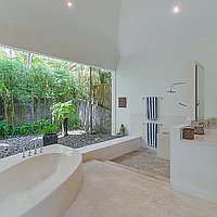 Exclusive Opportunity: Freehold 4-Bedroom Riverfront Villa in Tabanan with Strategic Access. Villas in Bali for Sale: Villa in Tabanan, Bali for 1533 Thousands USD. Freehold. Preview photo #10