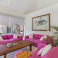 Exclusive Opportunity: Freehold 4-Bedroom Riverfront Villa in Tabanan with Strategic Access. Villas in Bali for Sale: Villa in Tabanan, Bali for 1533 Thousands USD. Freehold. Preview photo #4