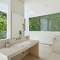 Exclusive Opportunity: Freehold 4-Bedroom Riverfront Villa in Tabanan with Strategic Access. Villas in Bali for Sale: Villa in Tabanan, Bali for 1533 Thousands USD. Freehold. Preview photo #17