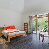 Exclusive Opportunity: Freehold 4-Bedroom Riverfront Villa in Tabanan with Strategic Access. Villas in Bali for Sale: Villa in Tabanan, Bali for 1533 Thousands USD. Freehold. Preview photo #8