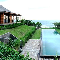 Unique Luxury Beachfront Freehold 3 Bedroom Villa With All The Extras. Villas in Bali for Sale: Villa in Tabanan, Bali for 1600 Thousands USD. Freehold. Preview photo #1