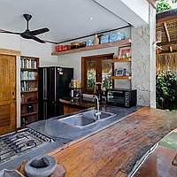 Expansive 27 ARE Freehold Property Investment Opportunity, Minutes from Central Ubud. Villas in Bali for Sale: Villa in Ubud, Bali for 905 Thousands USD. Freehold. Preview photo #4