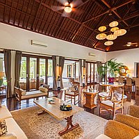 Elegant estate surrounded by rice field Keliki in North of Ubud. Villas in Bali for Sale: Villa in Ubud, Bali for 1656 Thousands USD. Freehold. Preview photo #2