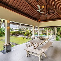 Elegant estate surrounded by rice field Keliki in North of Ubud. Villas in Bali for Sale: Villa in Ubud, Bali for 1656 Thousands USD. Freehold. Preview photo #15