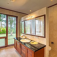 Elegant estate surrounded by rice field Keliki in North of Ubud. Villas in Bali for Sale: Villa in Ubud, Bali for 1656 Thousands USD. Freehold. Preview photo #18