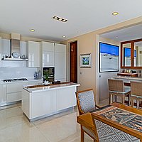 Exceptionally Built 3 Bedroom Freehold Villa with Amazing Panoramic Ocean and Mountain Views. Villas in Bali for Sale: Villa in Uluwatu, Bali for 1380 Thousands USD. Freehold. Preview photo #11