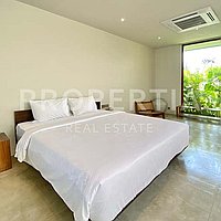 Stunning Modern Tropical Oasis Minutes From The Beach. Villas in Bali for Sale: Vila di Uluwatu, Bali untuk 218 Ribuan USD. Leasehold. Pratinjau foto #7