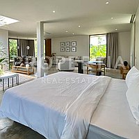 Stunning Modern Tropical Oasis Minutes From The Beach. Villas in Bali for Sale: Vila di Uluwatu, Bali untuk 218 Ribuan USD. Leasehold. Pratinjau foto #6