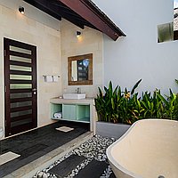 Three Bedroom Freehold Villa in Serene Uluwatu Area. Villas in Bali for Sale: Вилла в Улувату, Бали за 551 тыс. USD. Freehold. Предварительный просмотр фото #4