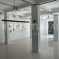 High Potential Renovation Opportunity Investment. Villas in Bali for Sale: Villa in Umalas, Bali for 11.5 Million THB. Leasehold. Preview photo #2