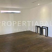 High Potential Renovation Opportunity Investment. Villas in Bali for Sale: Villa in Umalas, Bali for 11.5 Million THB. Leasehold. Preview photo #6