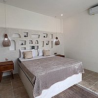 Chic One-Bedroom Villa with Stylish Rooftop and Long Lease in Umalas. Villas in Bali for Sale: Вилла в Умалас, Бали за 165 тыс. USD. Leasehold. Предварительный просмотр фото #6