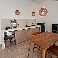 Chic One-Bedroom Villa with Stylish Rooftop and Long Lease in Umalas. Villas in Bali for Sale: Вилла в Умалас, Бали за 165 тыс. USD. Leasehold. Предварительный просмотр фото #4
